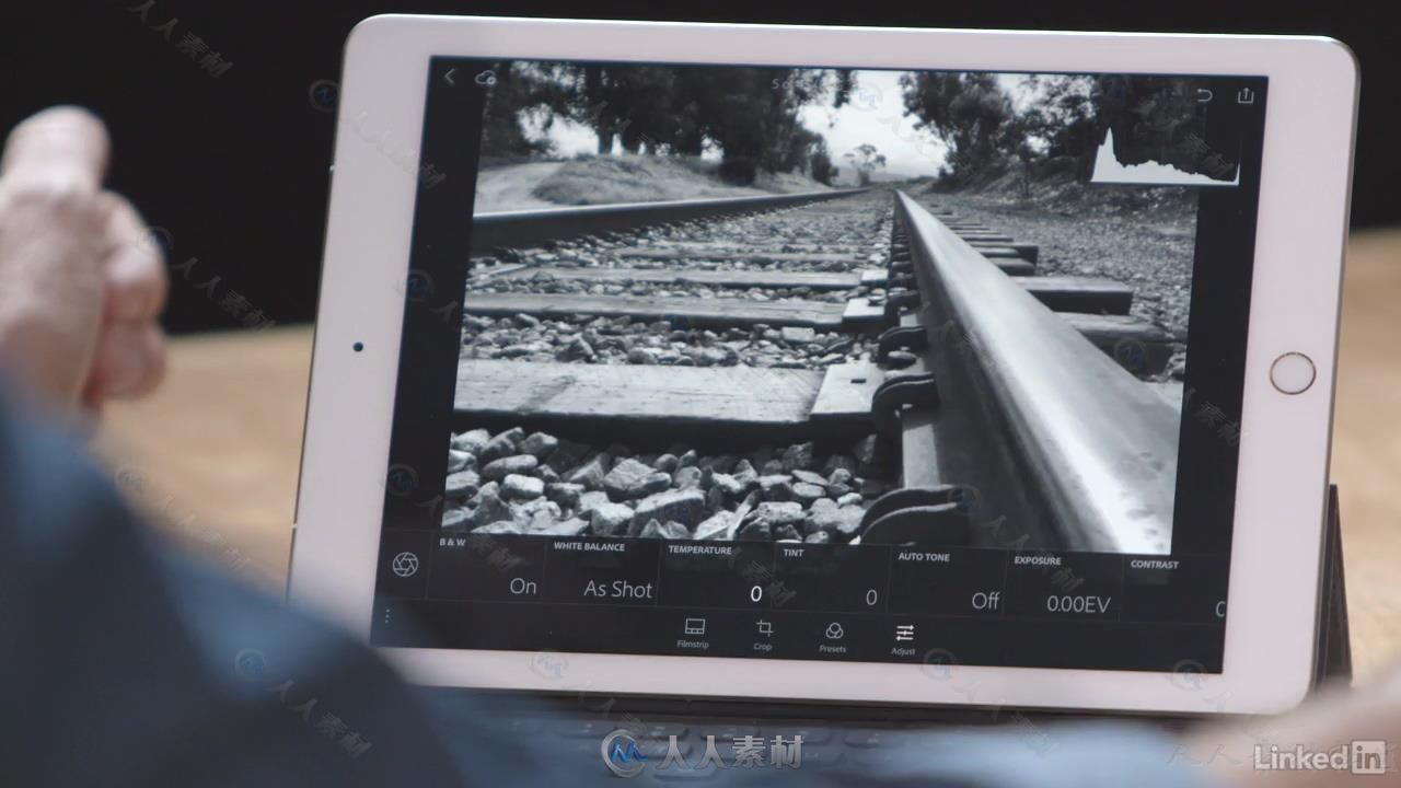 PS与LR照片移动端处理技术视频教程 Photoshop and Lightroom Everywhere Mobile De...