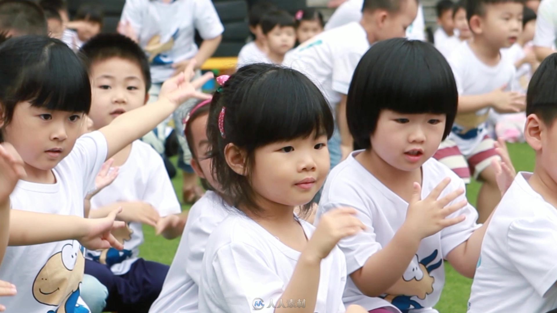 幼儿园小朋友课间玩耍视频素材