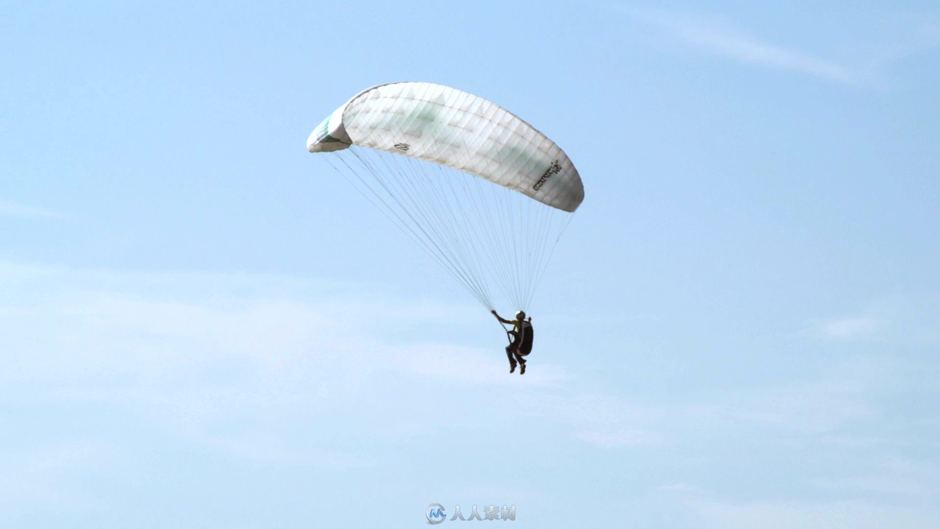 降落伞空中快速降落视频素材